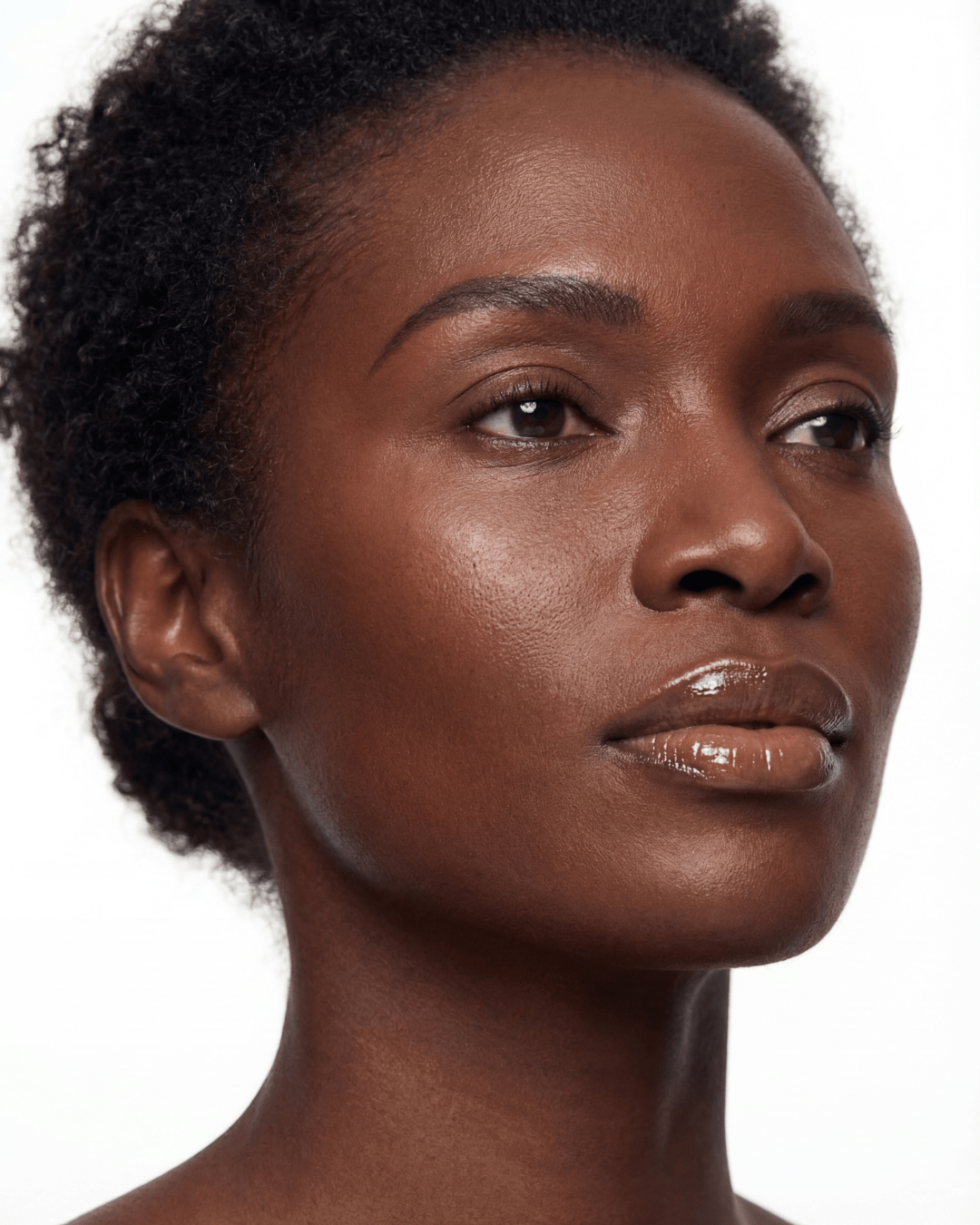 THE BRIGHTENING CONCEALER - SHAPE YOUR BEAUTY COSMETICS